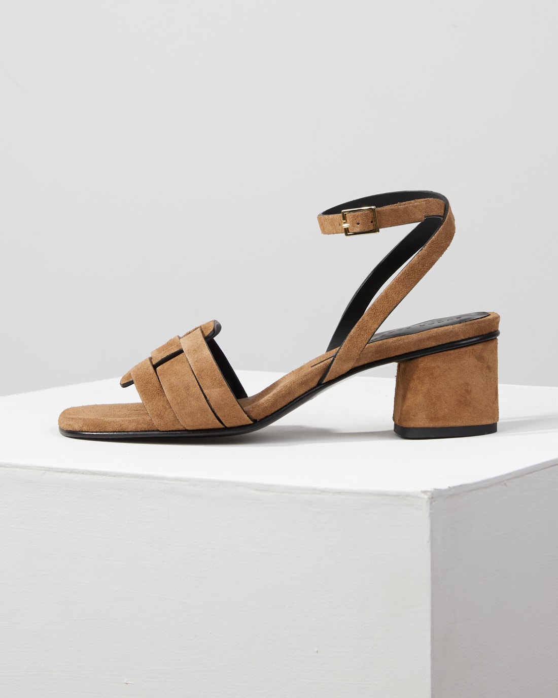 Коричневые замшевые босоножки - Image 1 of 6