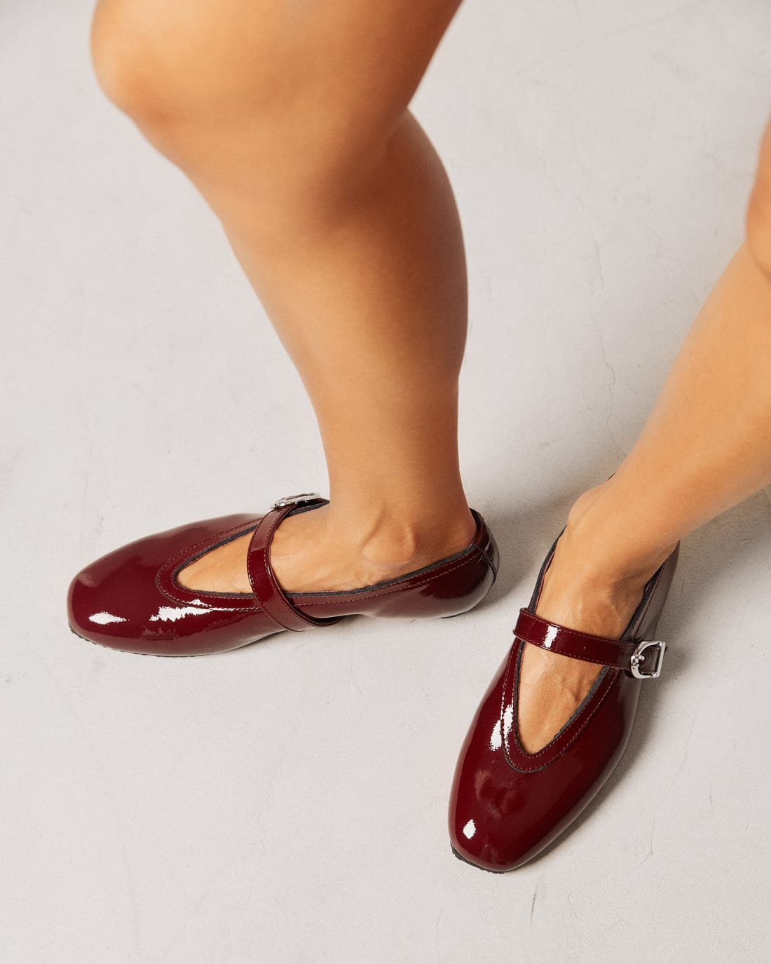 Бордовые лакированные туфли