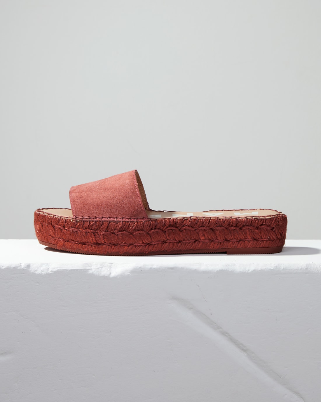 Замшевые бордовые шлепанцы - Main image