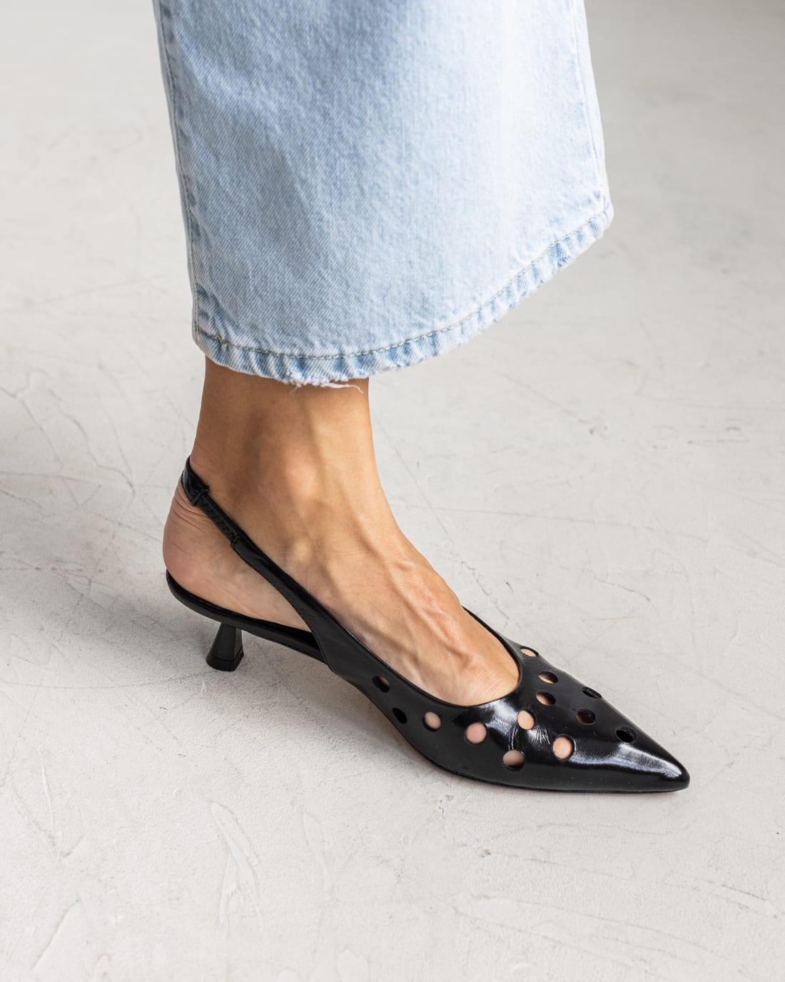 Черные туфли с крупной перфорацией - Image 5 of 5