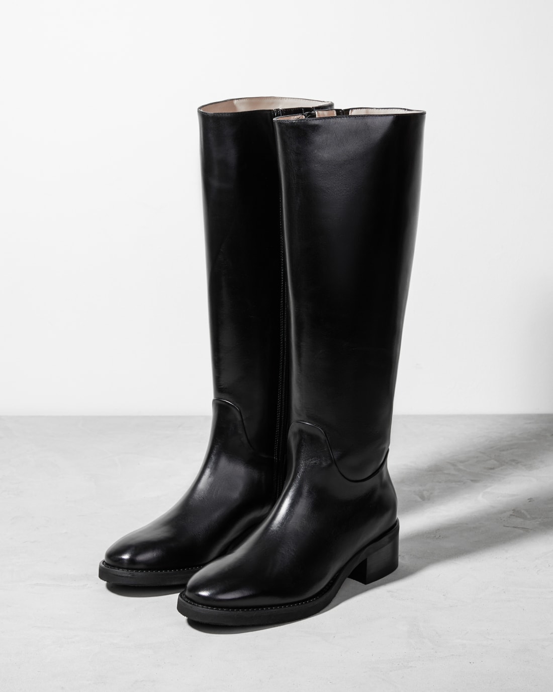 Черные сапоги из натуральной кожи - Image 2 of 6