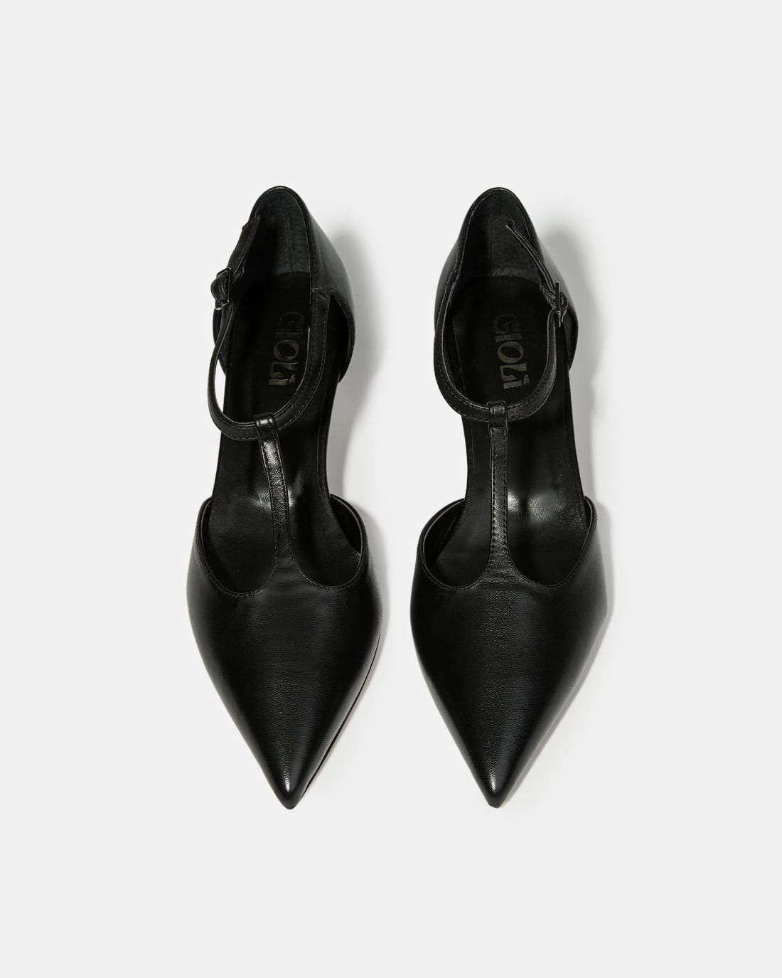 Черные кожаные туфли