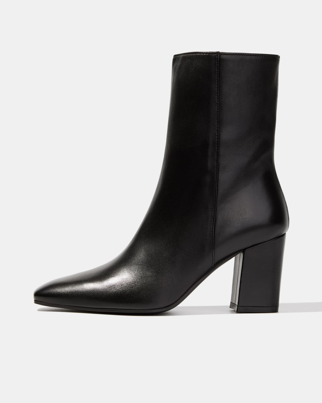 Черные кожаные ботильоны