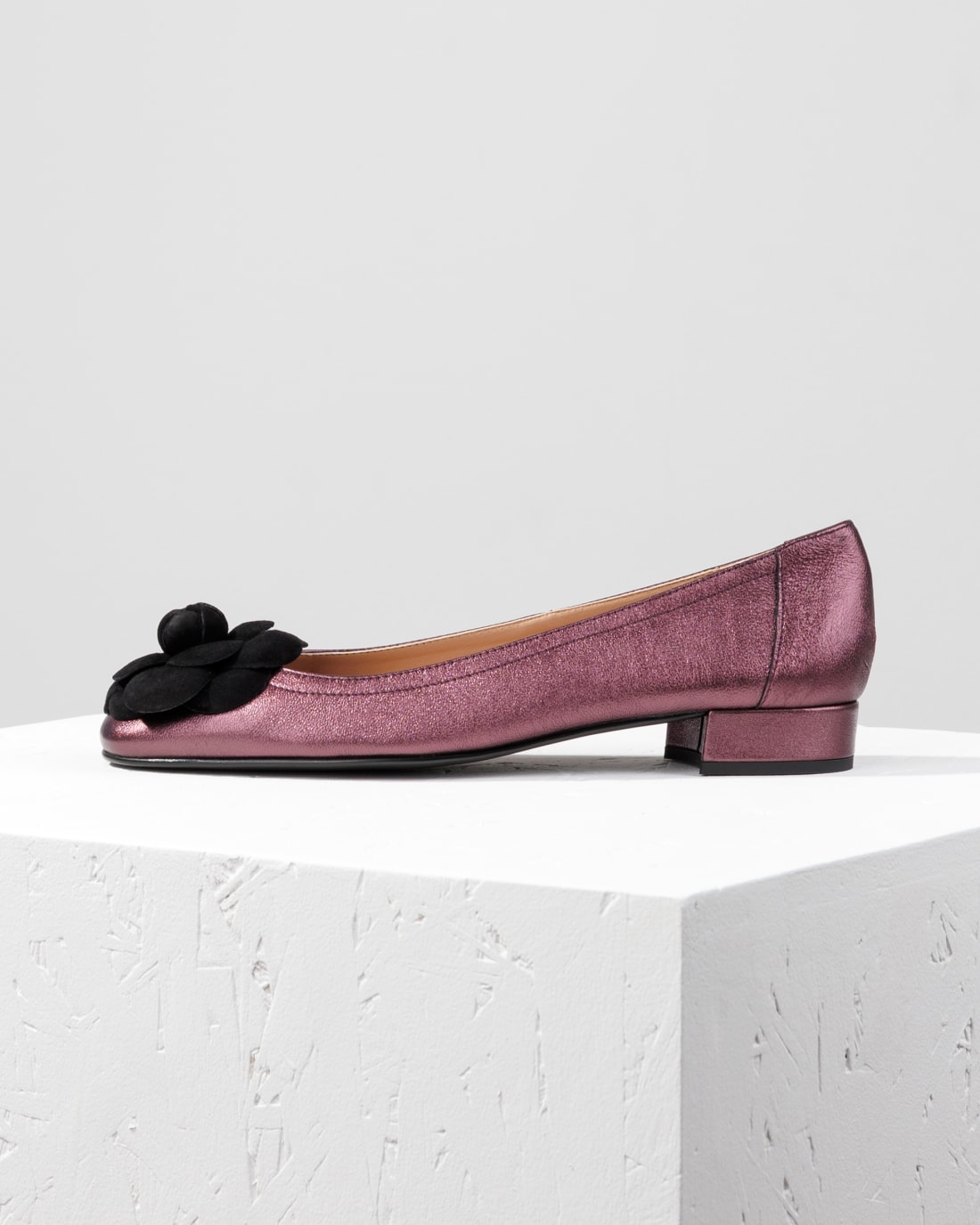 Сиреневые туфли из натуральной кожи - Main image
