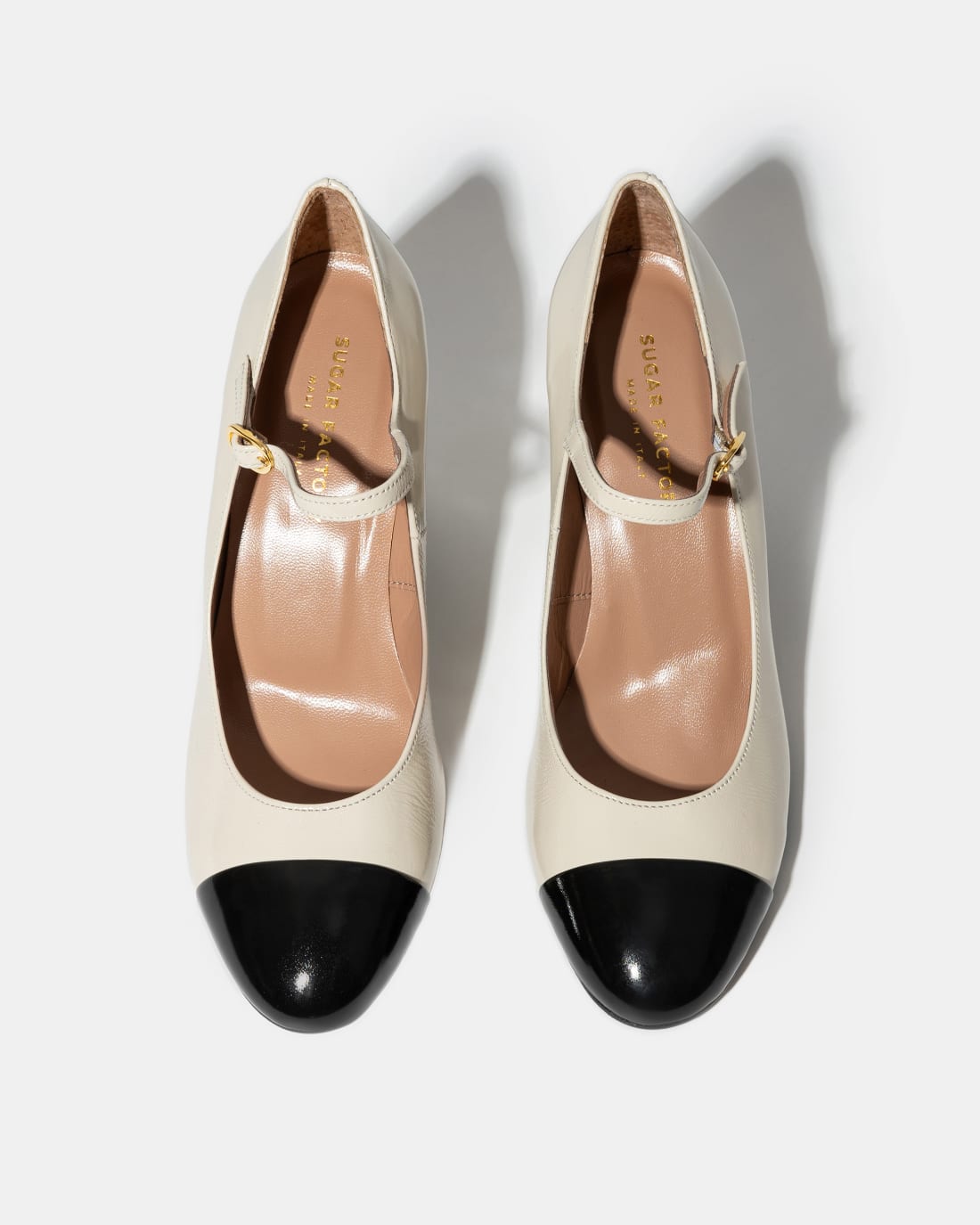 Бежево-черные кожаные туфли на каблуке - Image 3 of 4