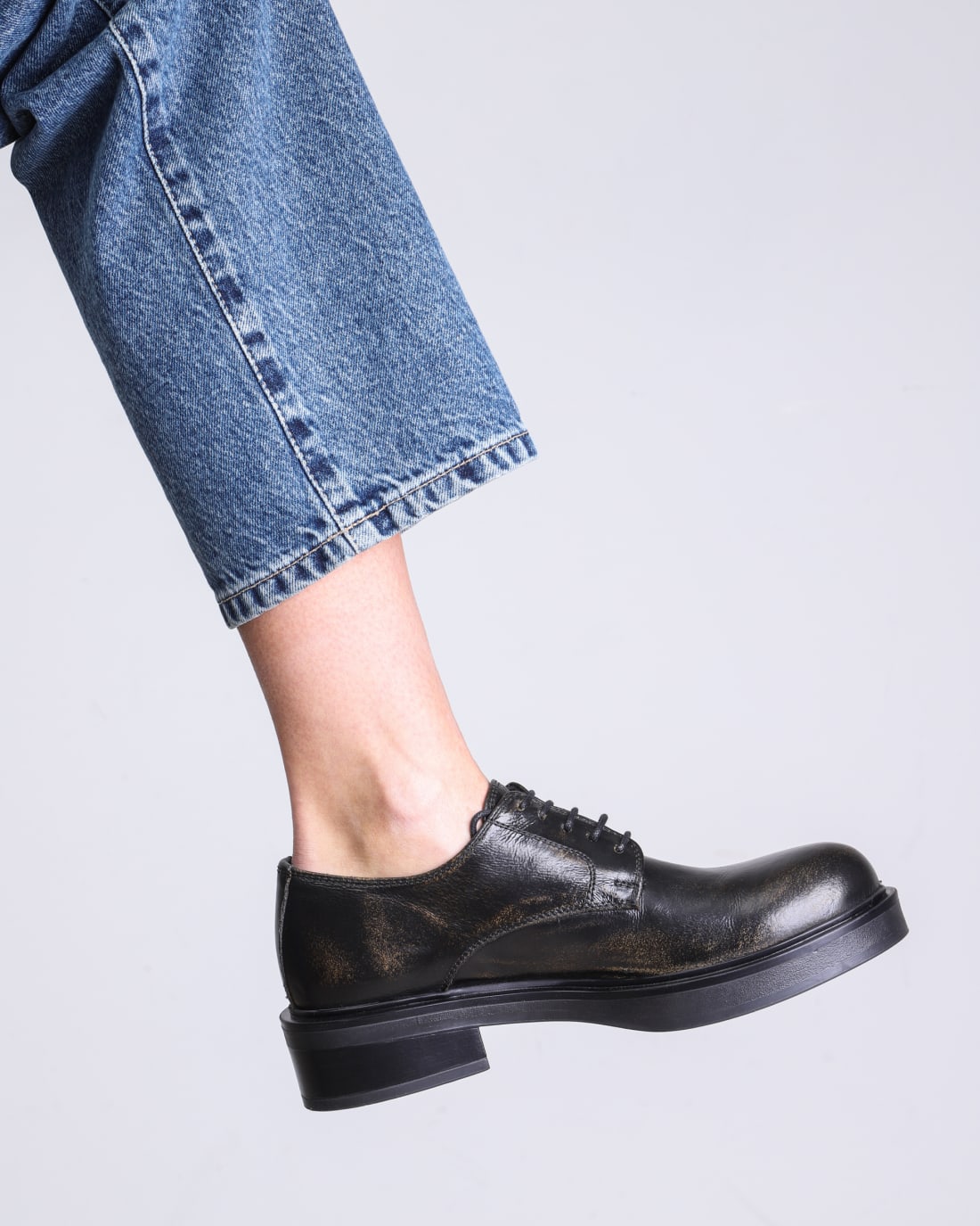 Темно-коричневые кожаные классические туфли