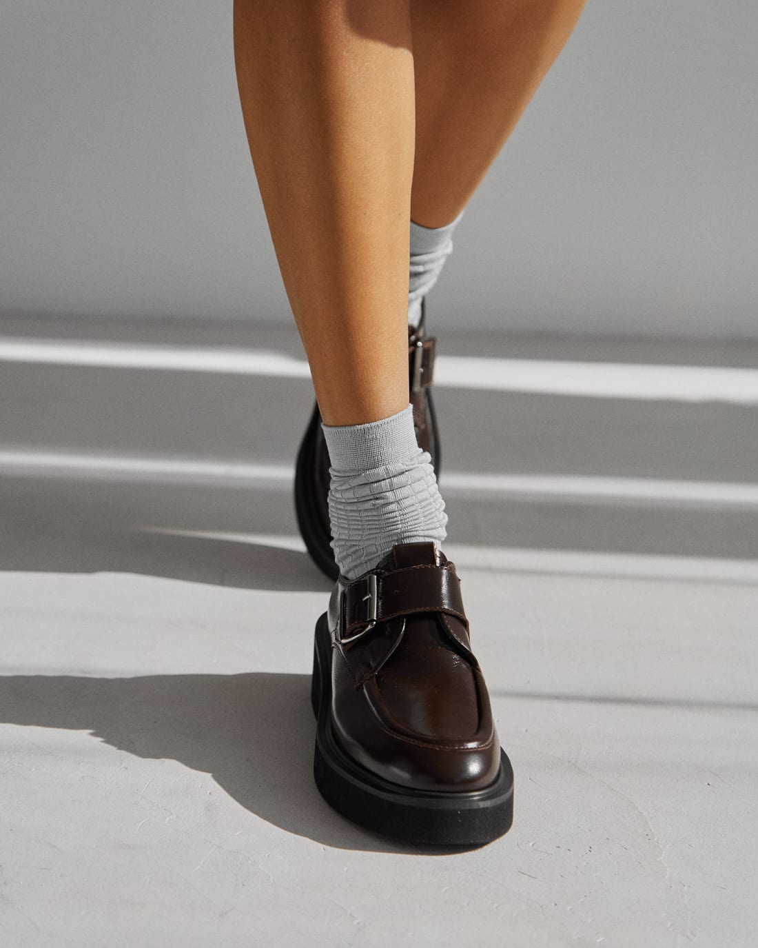 Коричневые лоферы из натуральной кожи