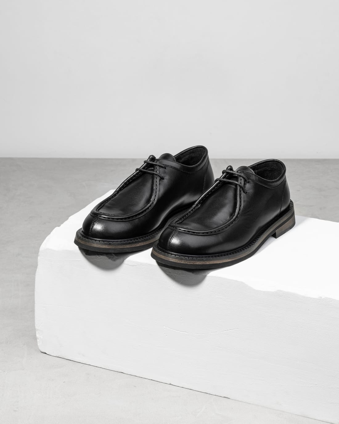 Черные кожаные полуботинки