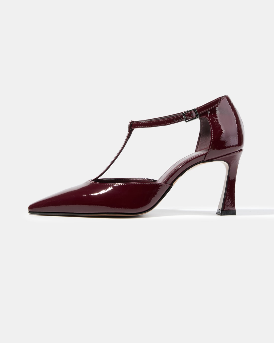 Кожаные туфли винного цвета