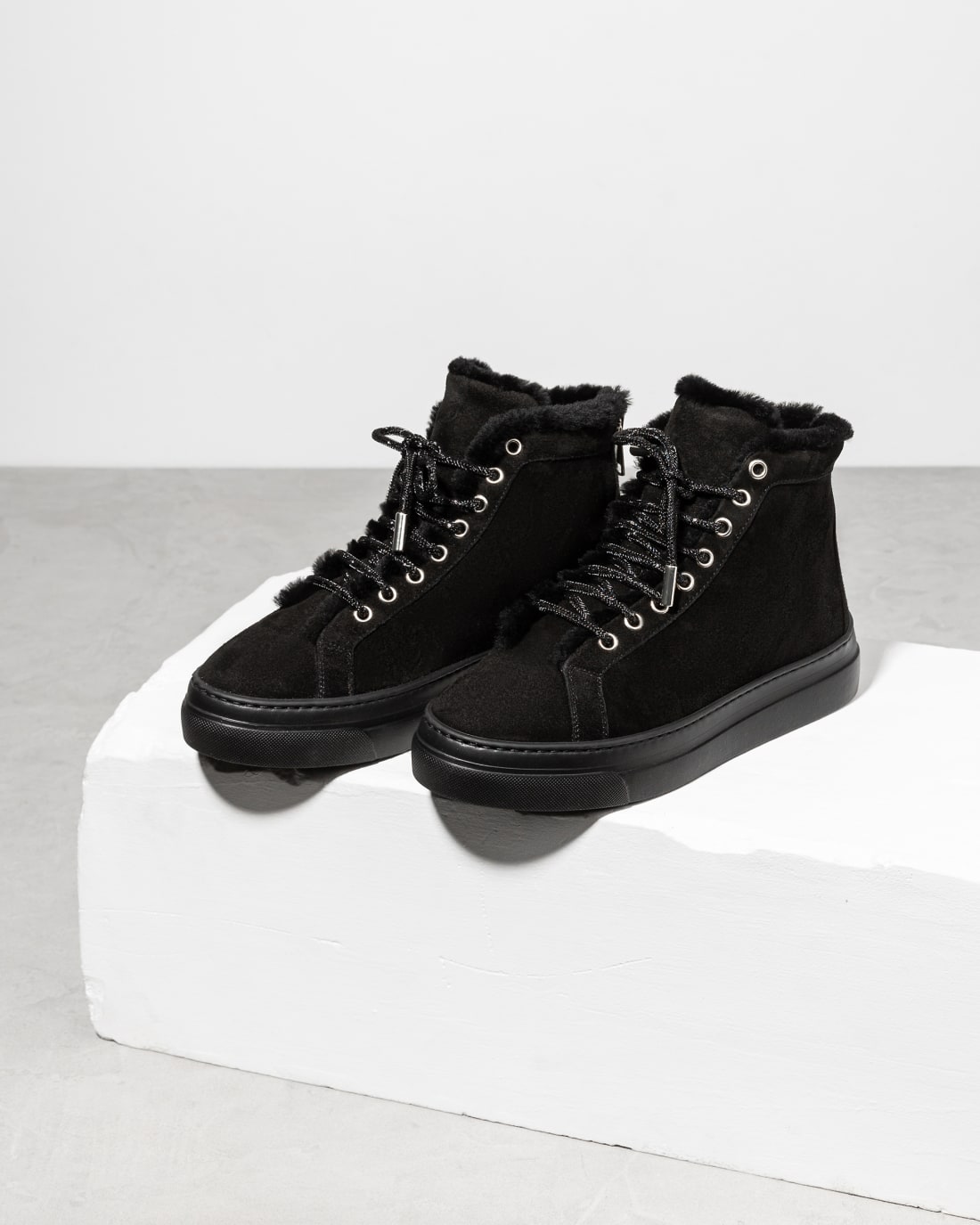 Черные замшевые кеды - Image 3 of 5