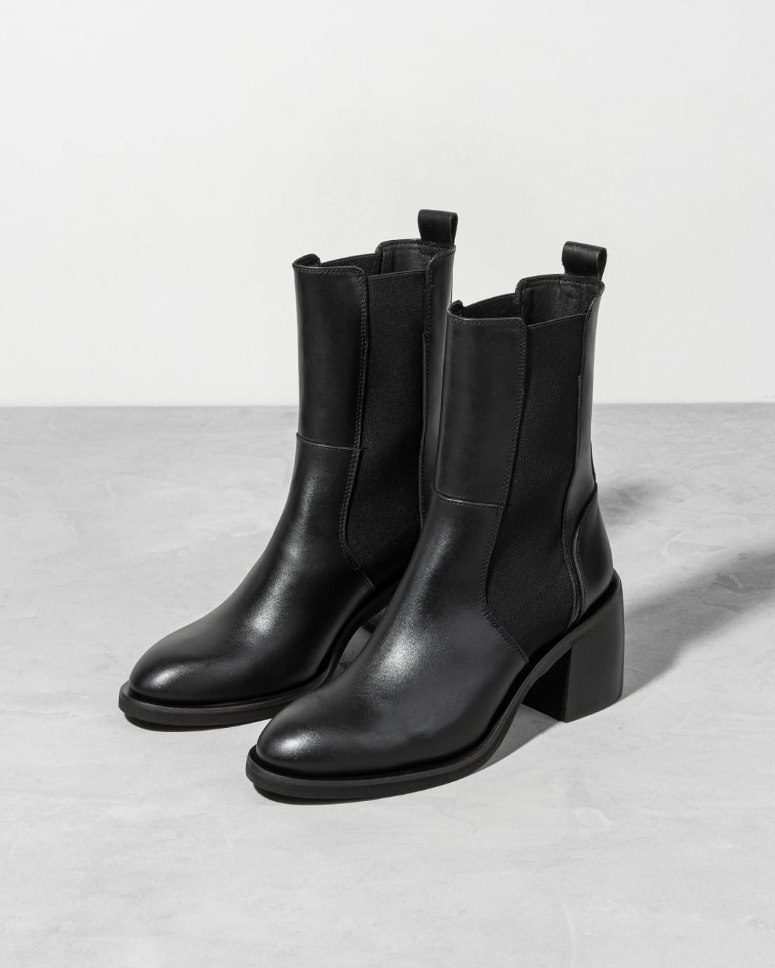 Черные кожаные полусапоги - Image 2 of 4