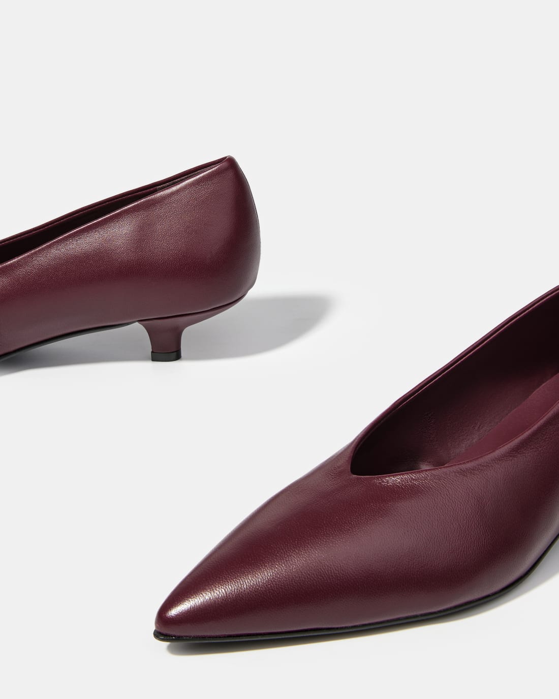 Туфли винного цвета из натуральной кожи