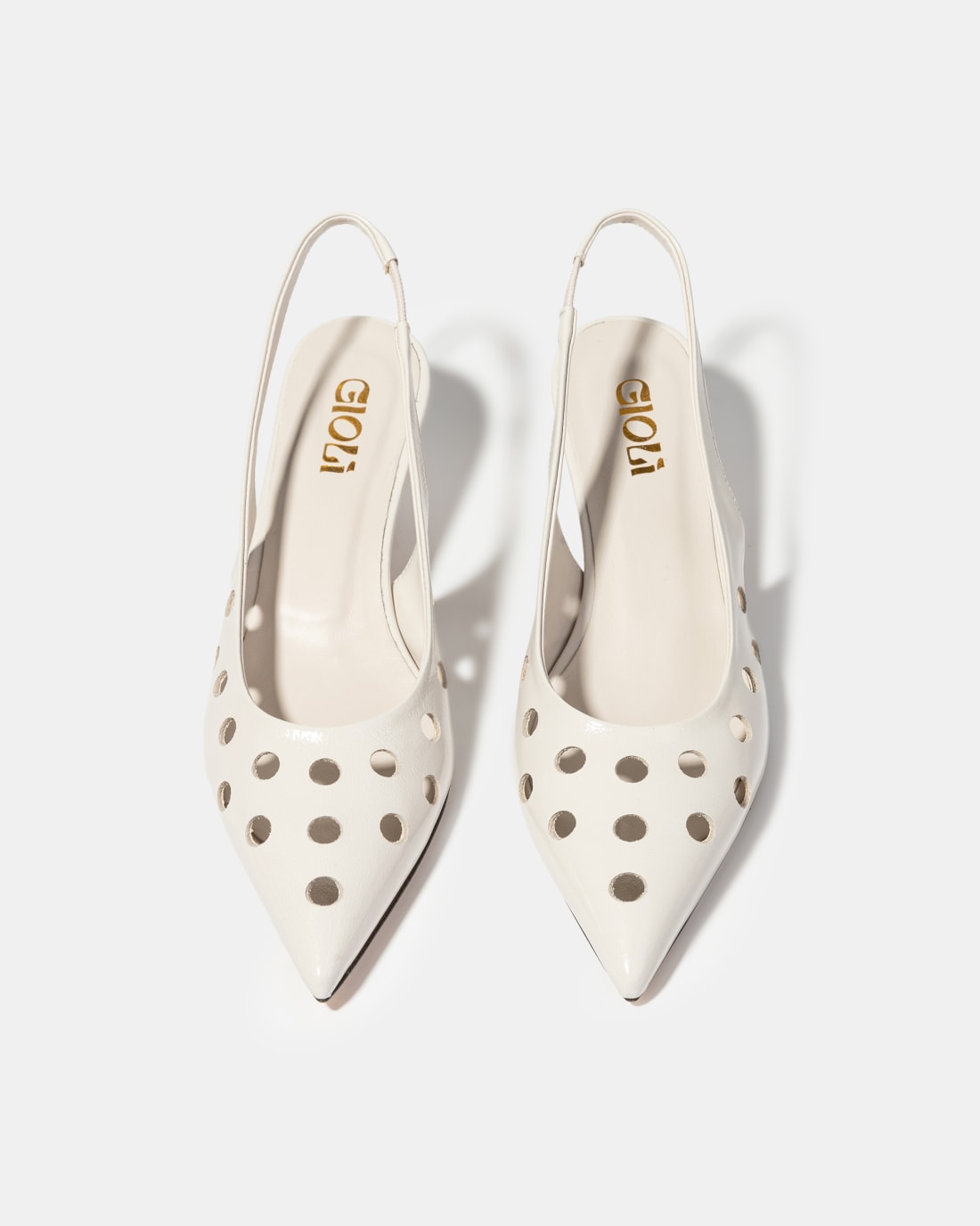 Белые туфли с крупной перфорацией - Image 3 of 5
