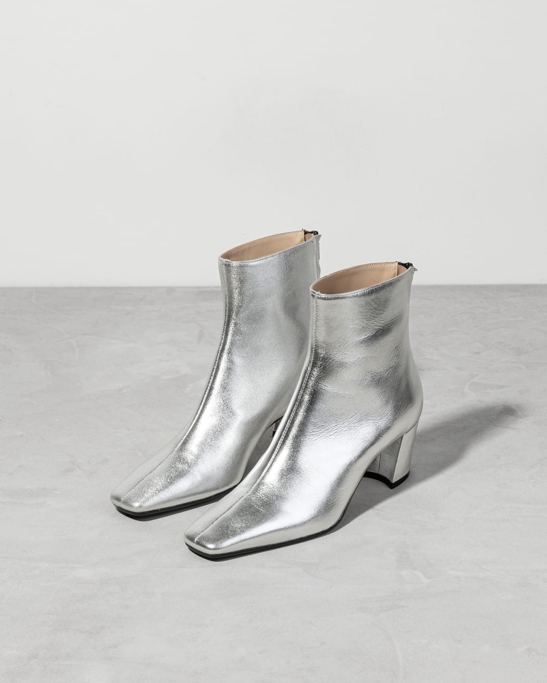 Серебристые кожаные ботинки - Image 2 of 7
