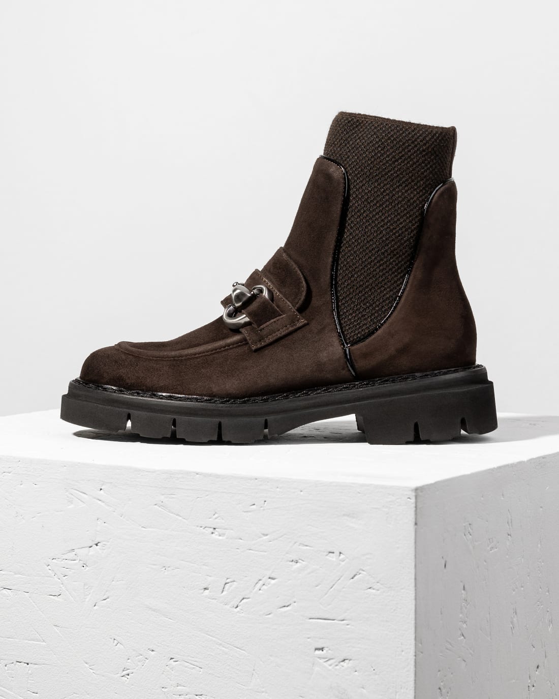 Темно-коричневые замшевые ботинки - Image 1 of 6