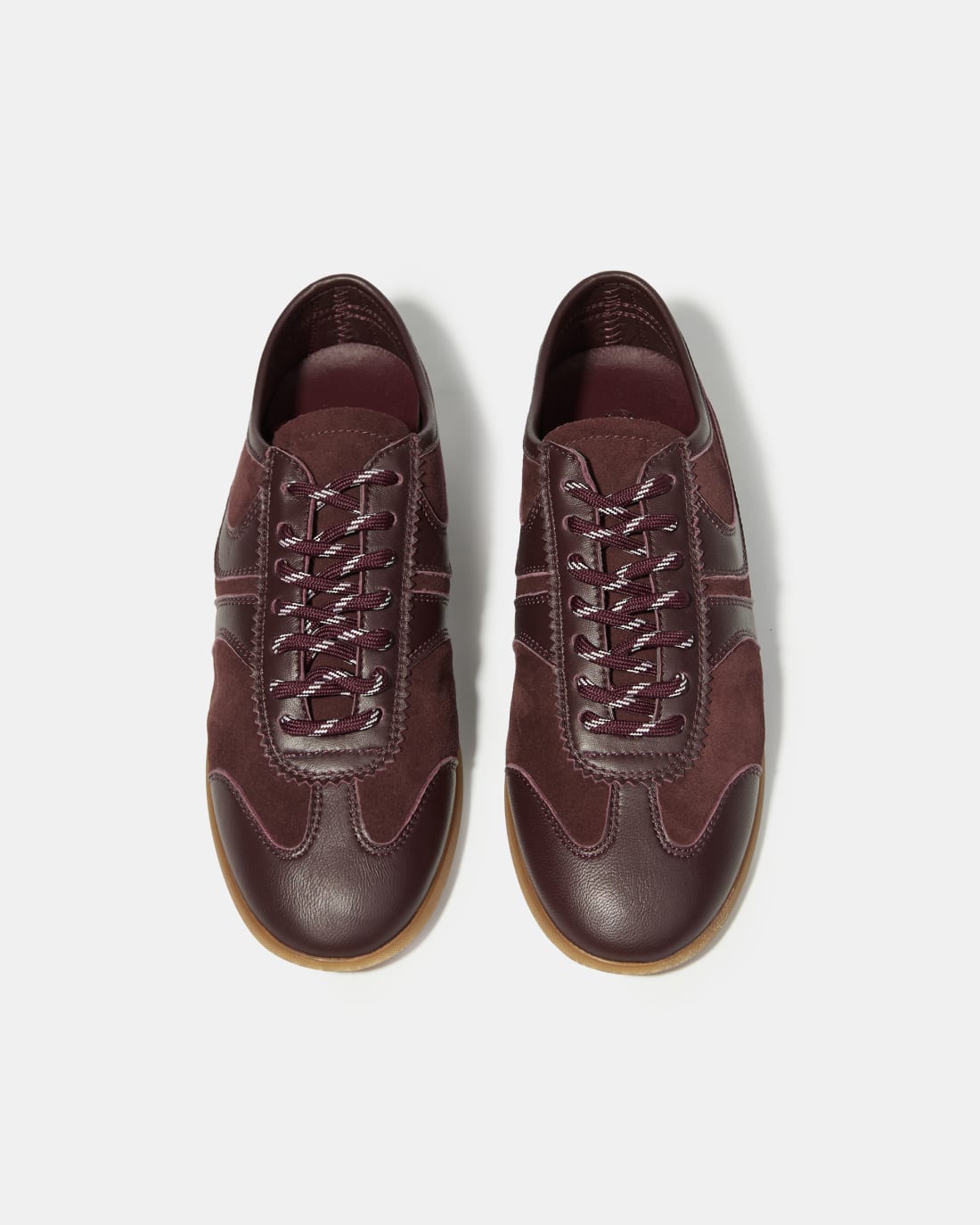 Бордовые кожаные кеды
