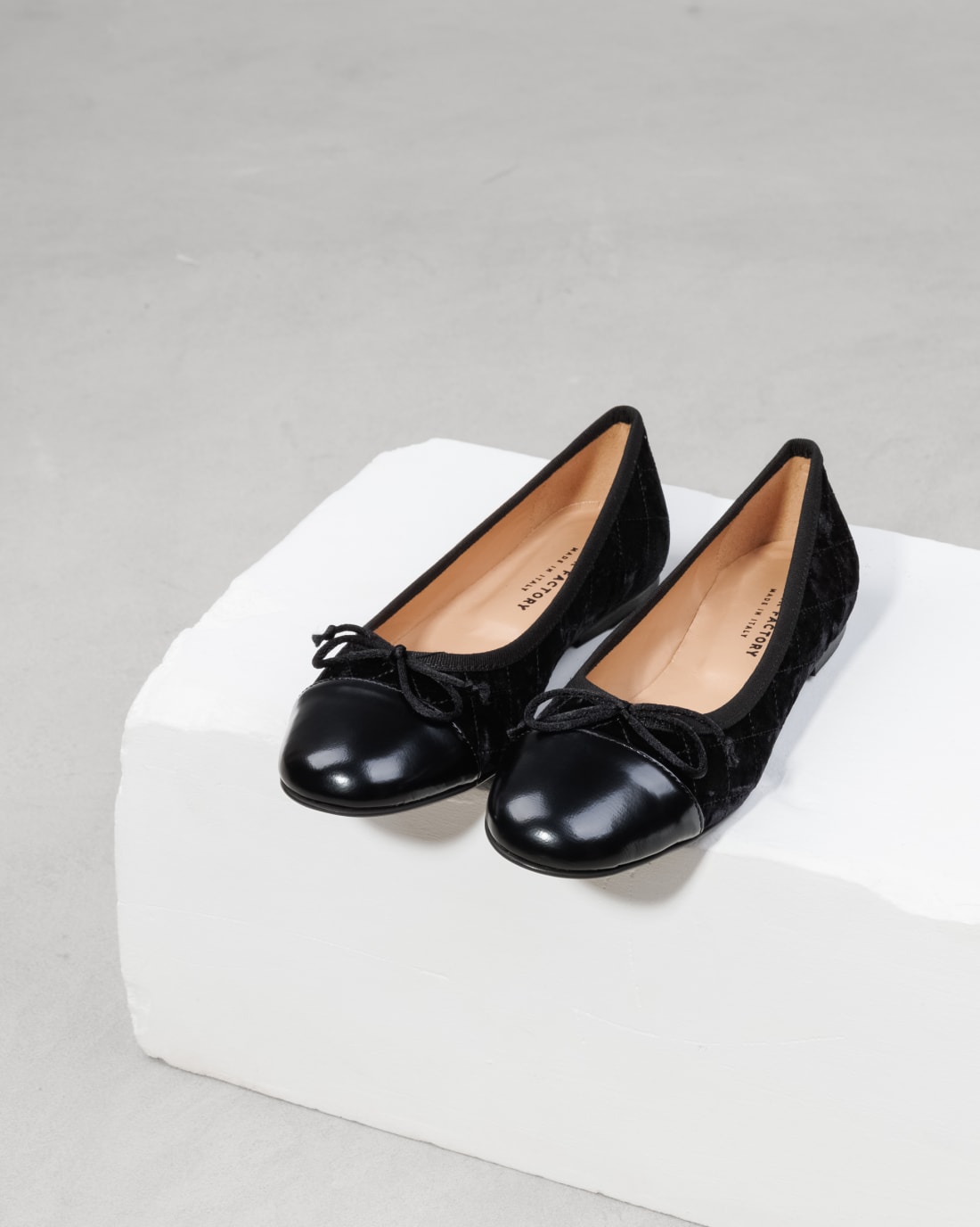 Черные балетки из текстиля и кожи - Image 2 of 5