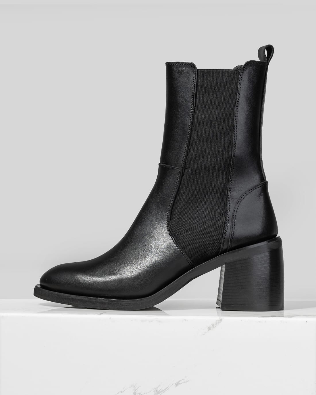 Черные кожаные полусапоги