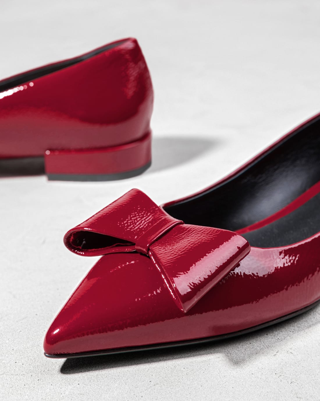 Бордовые лакированные туфли с бантом - Image 4 of 7