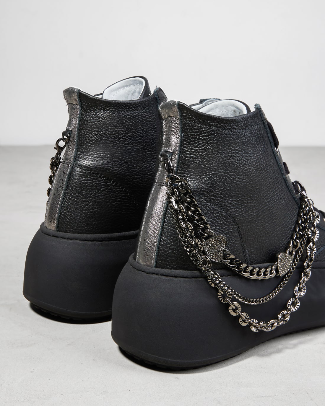 Черные кожаные ботинки с цепочкой - Image 4 of 4