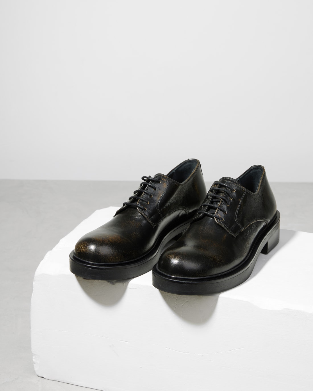 Темно-коричневые кожаные классические туфли