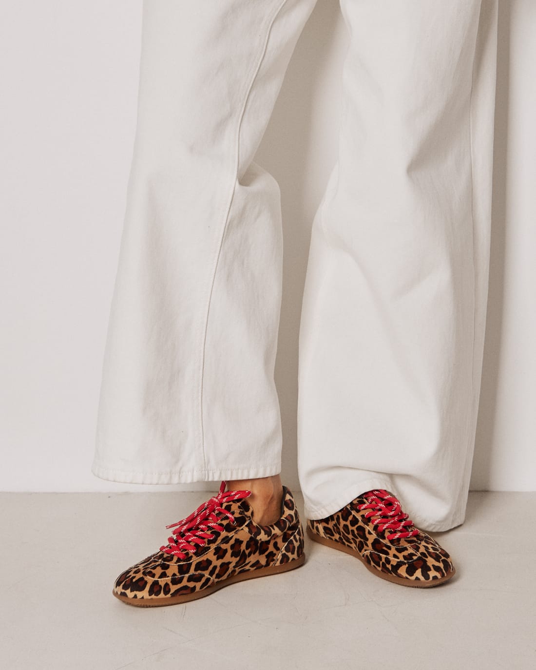 Кеды из вельвета с леопардовым принтом