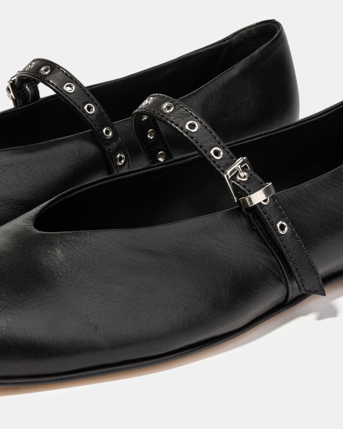 Черные кожаные балетки с ремешком - Image 4 of 4