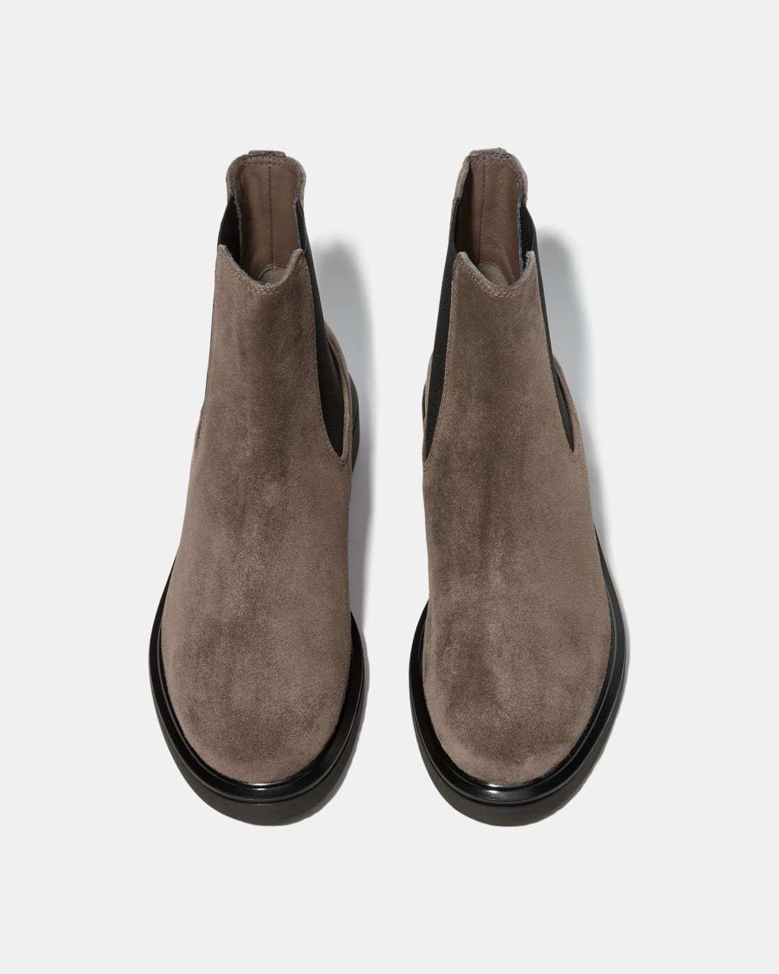 Серые замшевые ботинки-челси