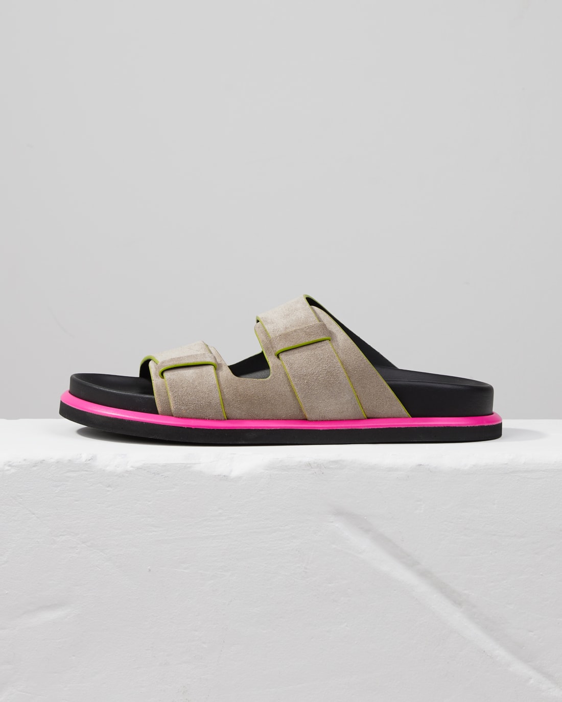 Бежевые замшевые шлепанцы - Image 1 of 6