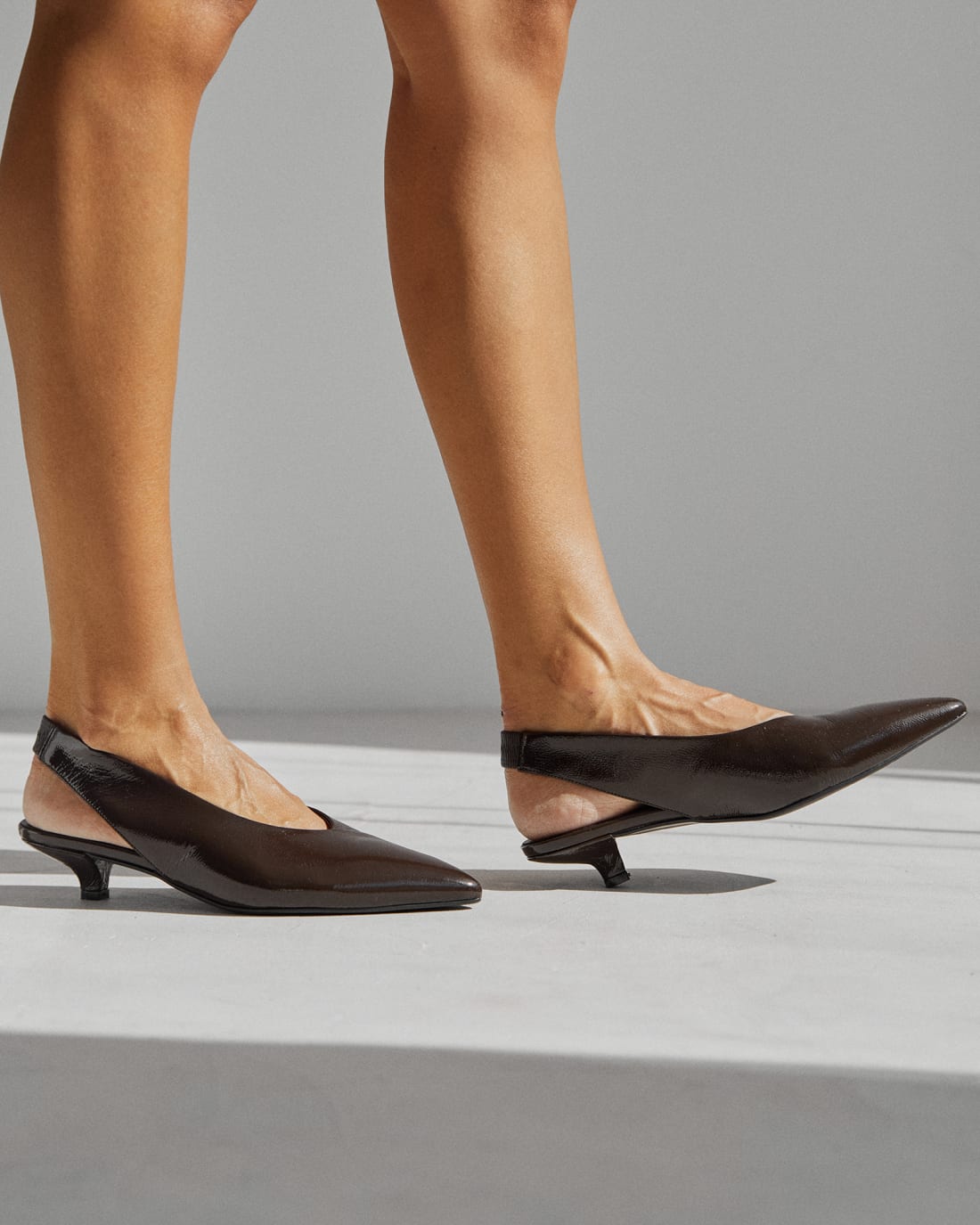 Кожаные туфли в темно-коричневом цвете