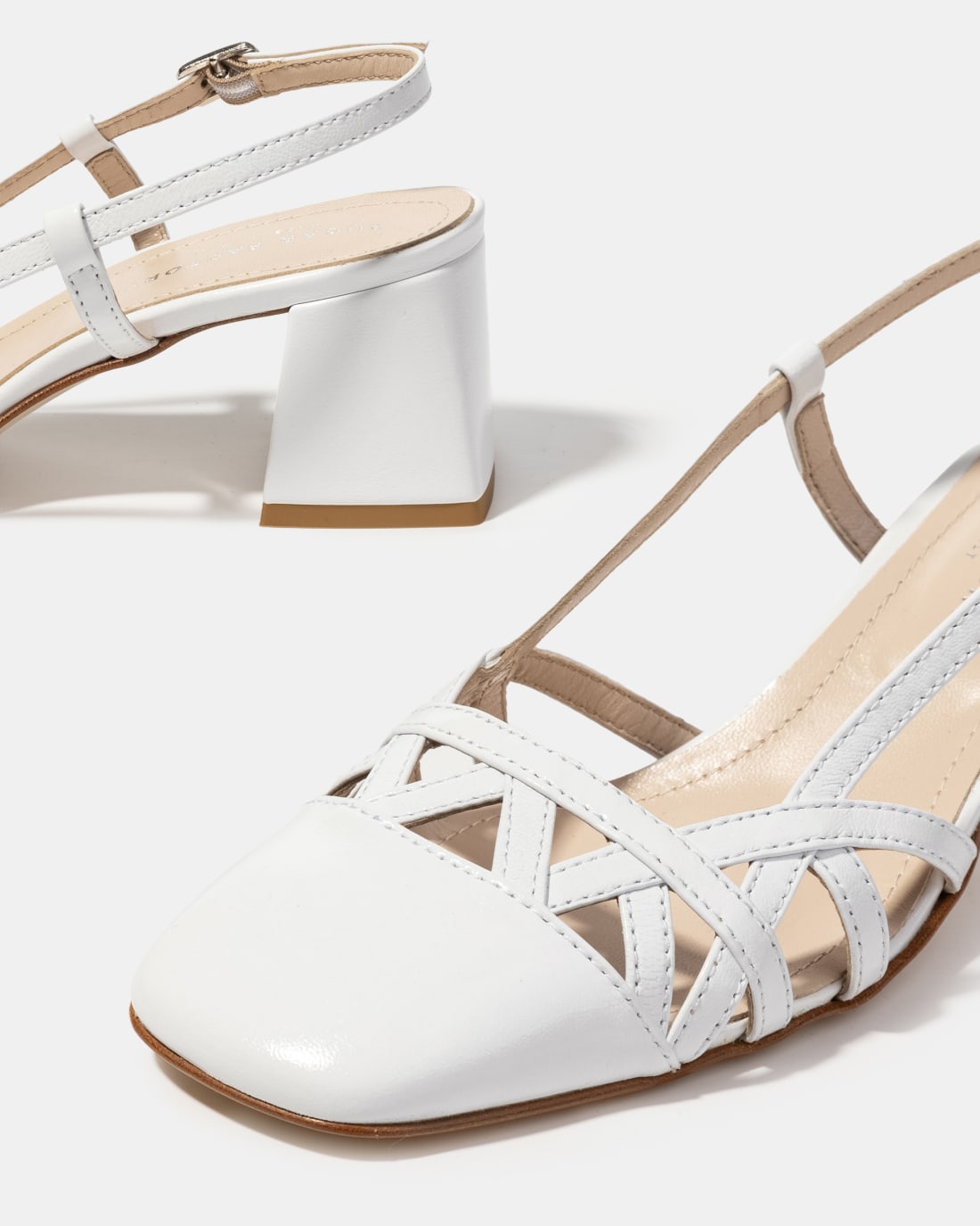 Белые лакированные туфли на каблуке - Image 4 of 5