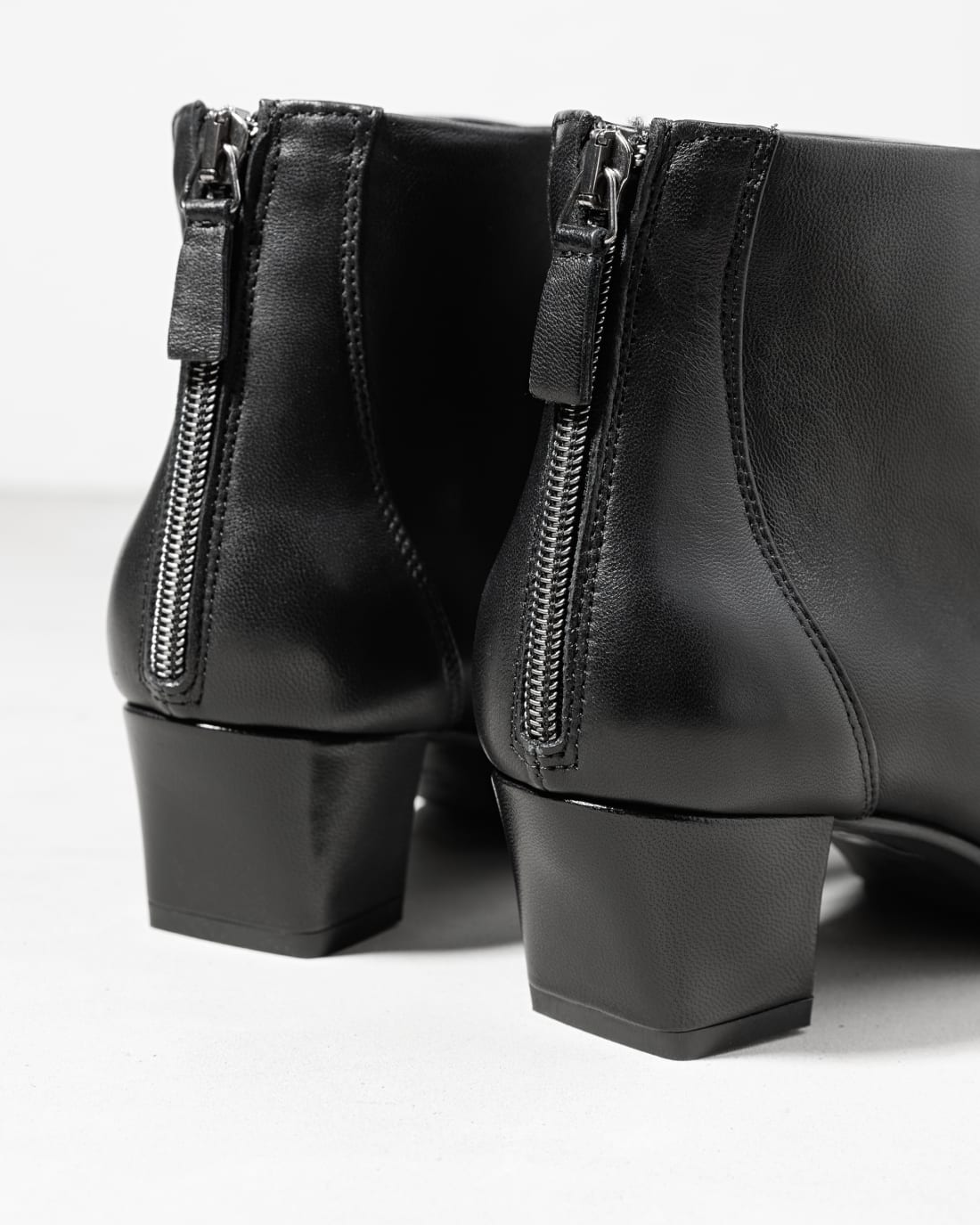Черные классические кожаные ботильоны - Image 4 of 5