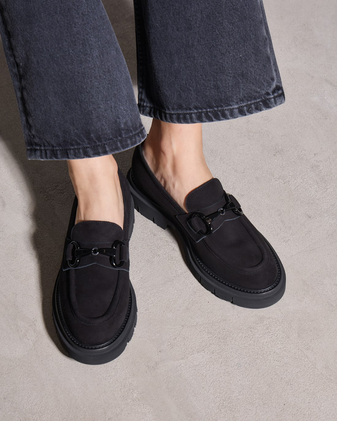 Чёрные замшевые лоферы - Image 6 of 6