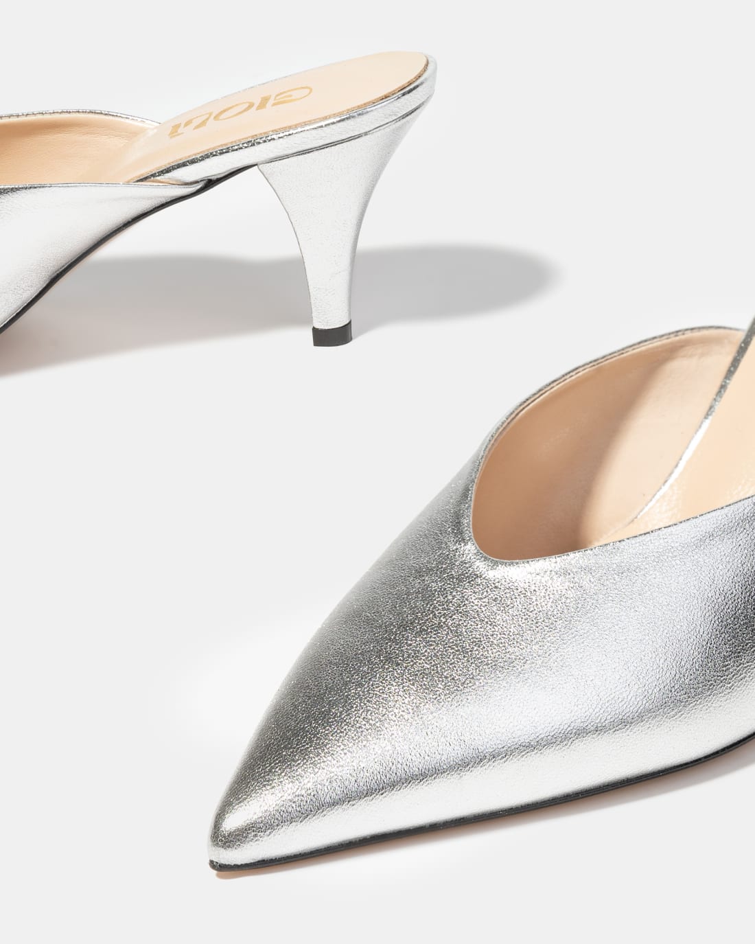 Серебристые кожаные мюли - Image 4 of 4