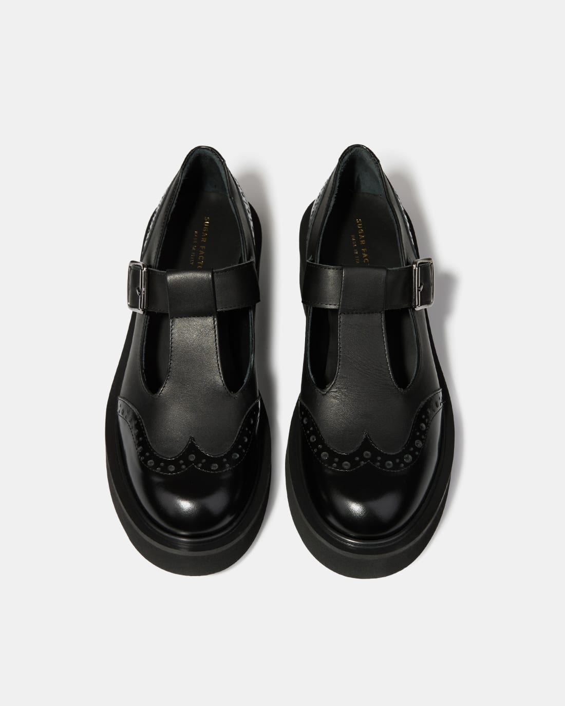 Черные кожаные туфли