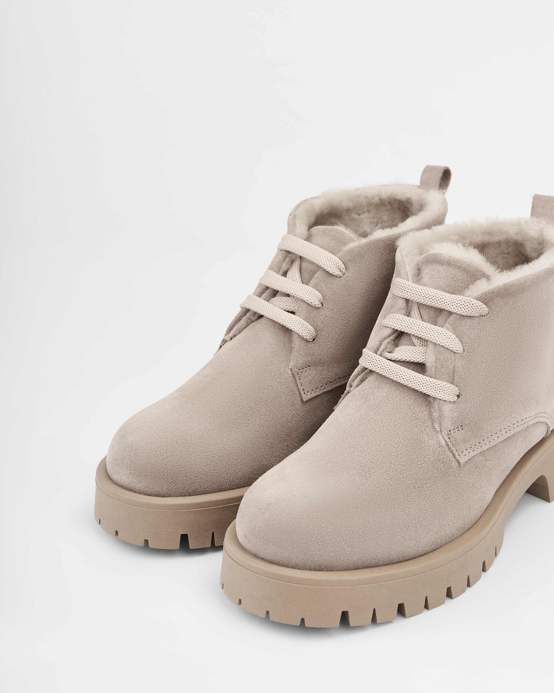 Бежевые замшевые ботинки - Image 3 of 6