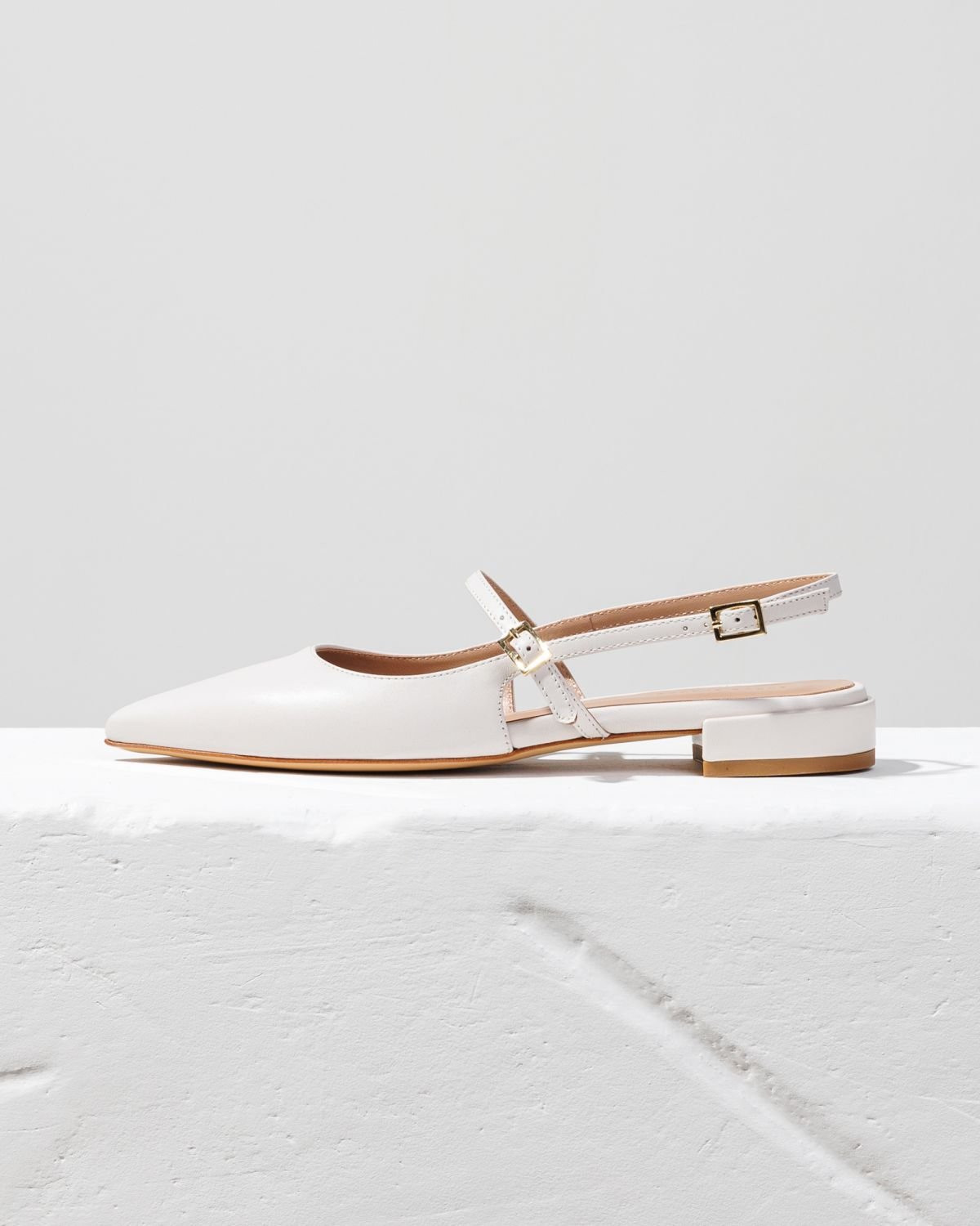 Белые кожаные туфли - Main image