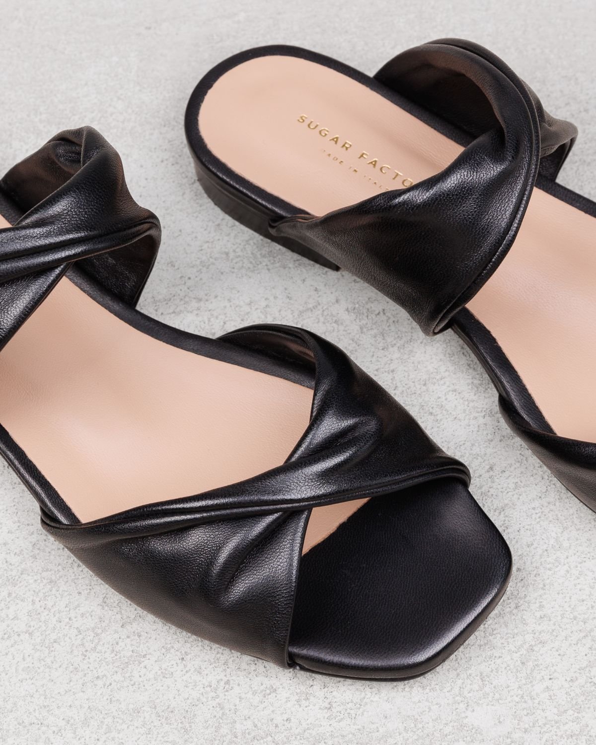 Черные кожаные босоножки - Image 4 of 6