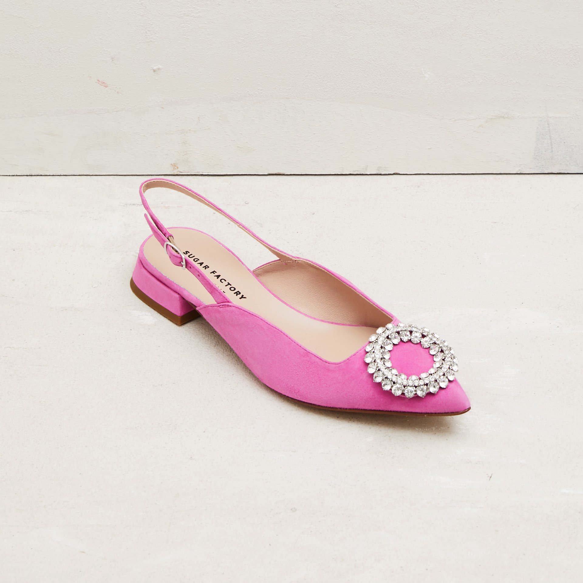 Розовые замшевые туфли - Main image