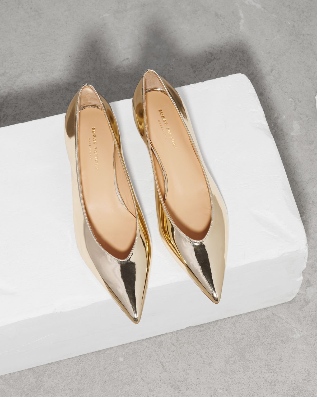 Золотые кожаные туфли - Image 2 of 6