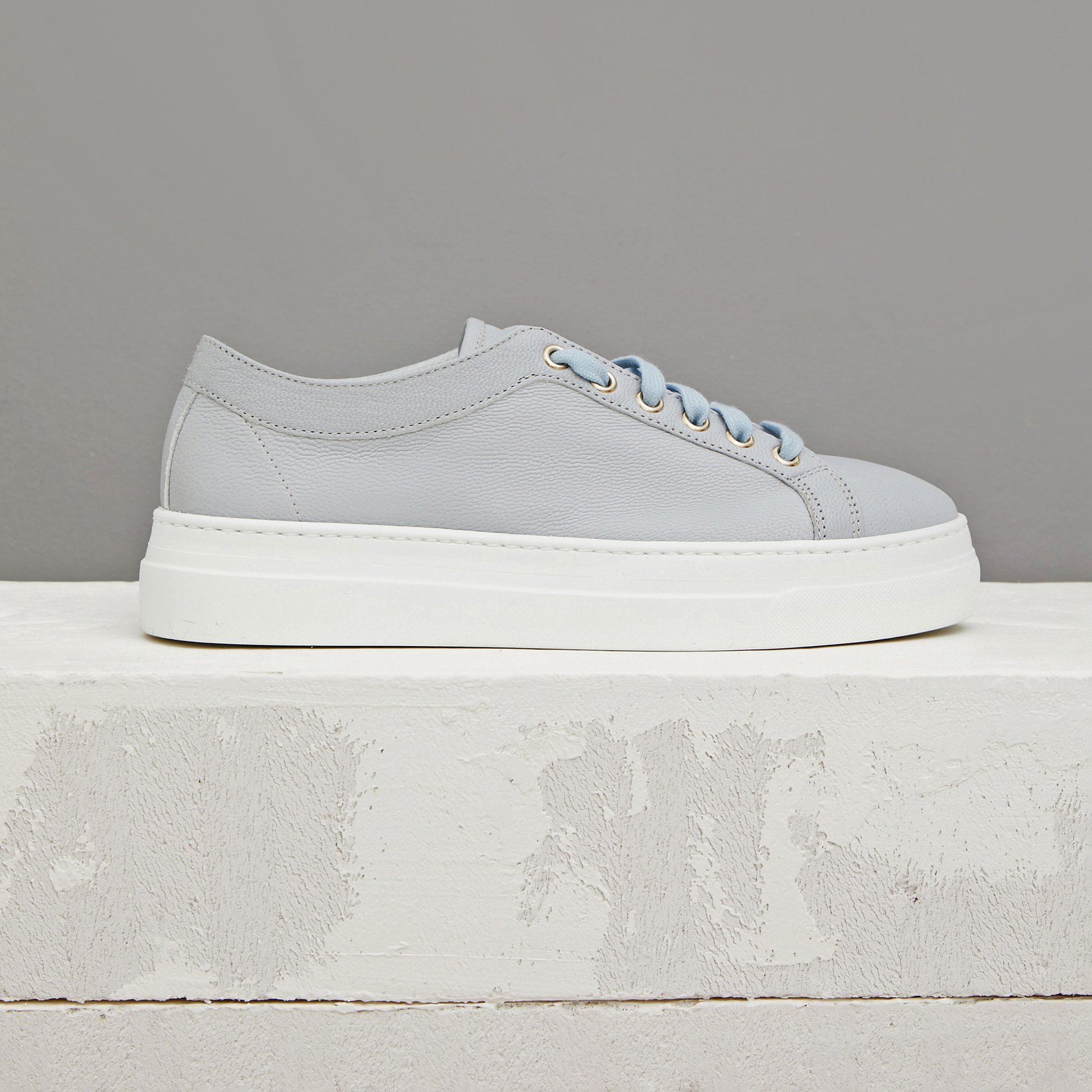 Серо-голубые кожаные кеды - Main image