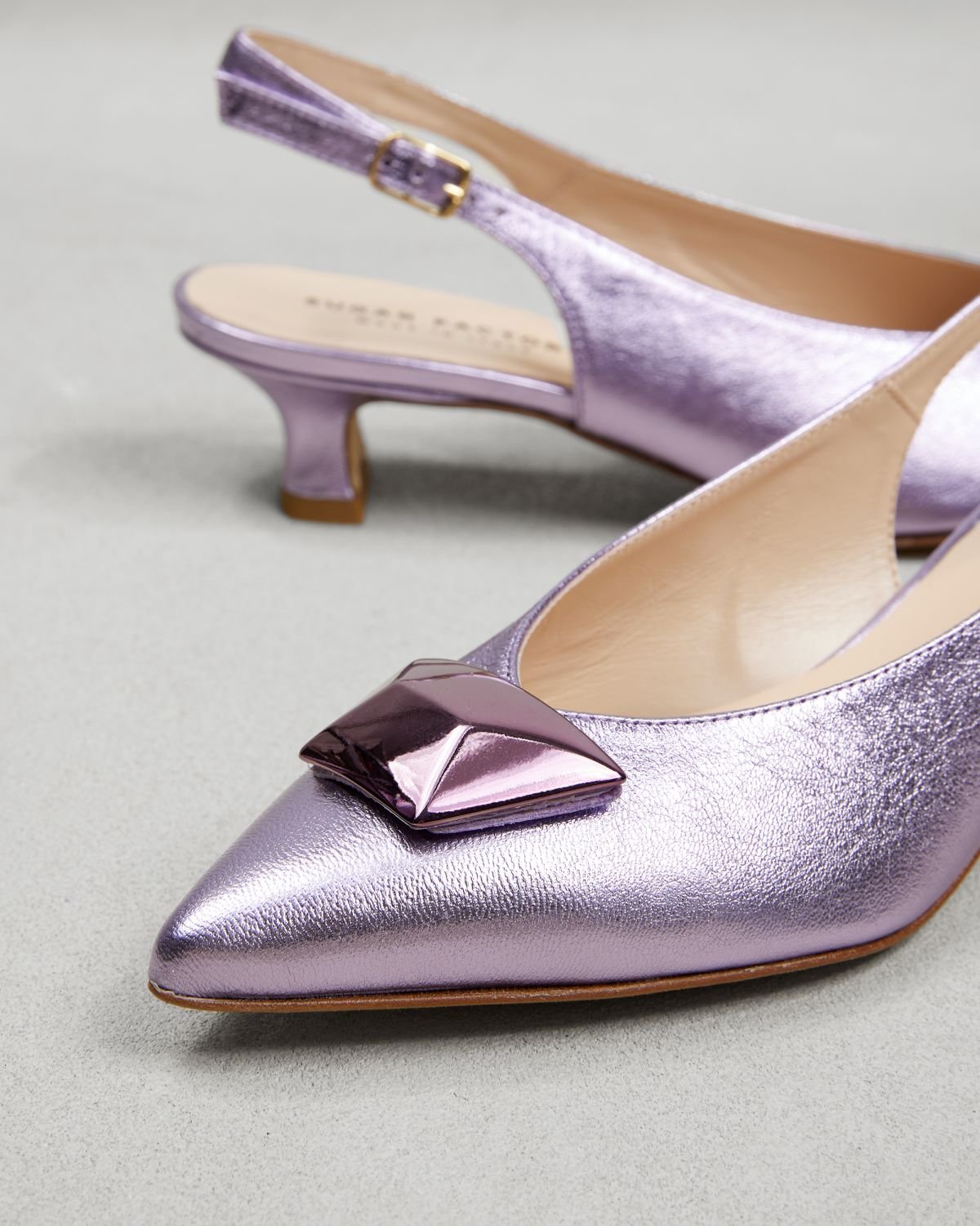 Блестящие лиловые туфли - Image 4 of 7
