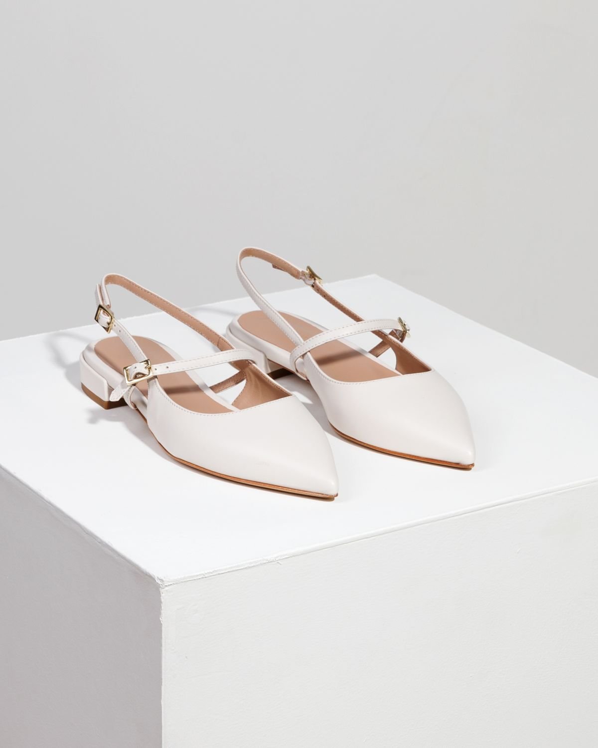 Белые кожаные туфли - Image 3 of 6