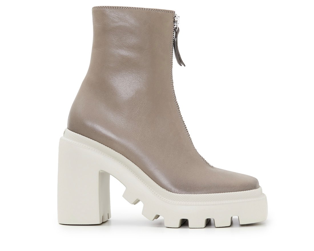 Светло-коричневые кожаные ботильоны - Main image