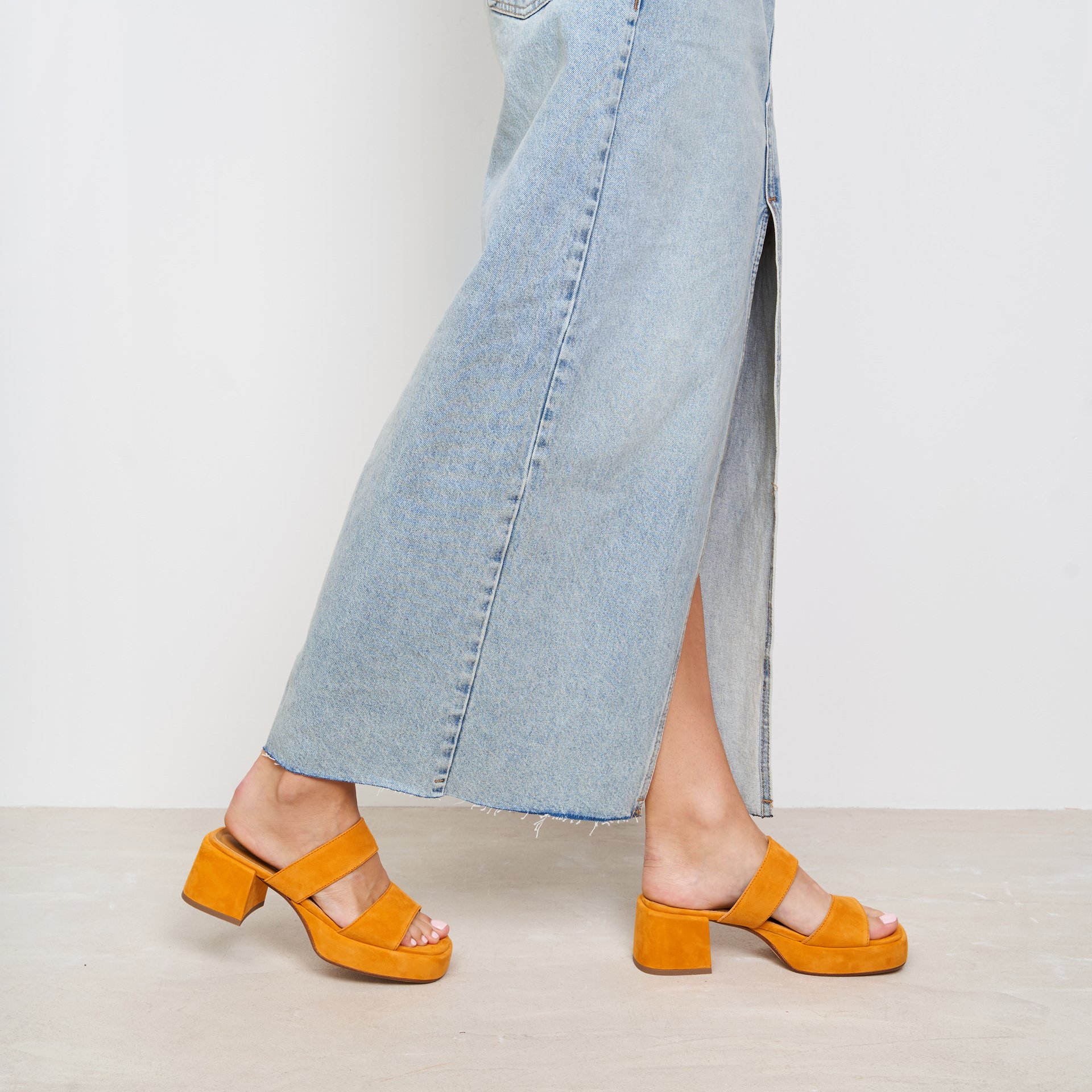 Оранжевые замшевые мюли - Image 6 of 6