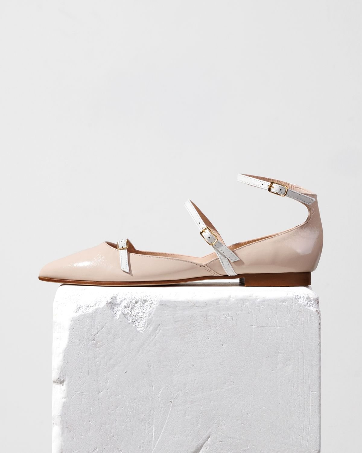 Бежевые кожаные туфли - Main image