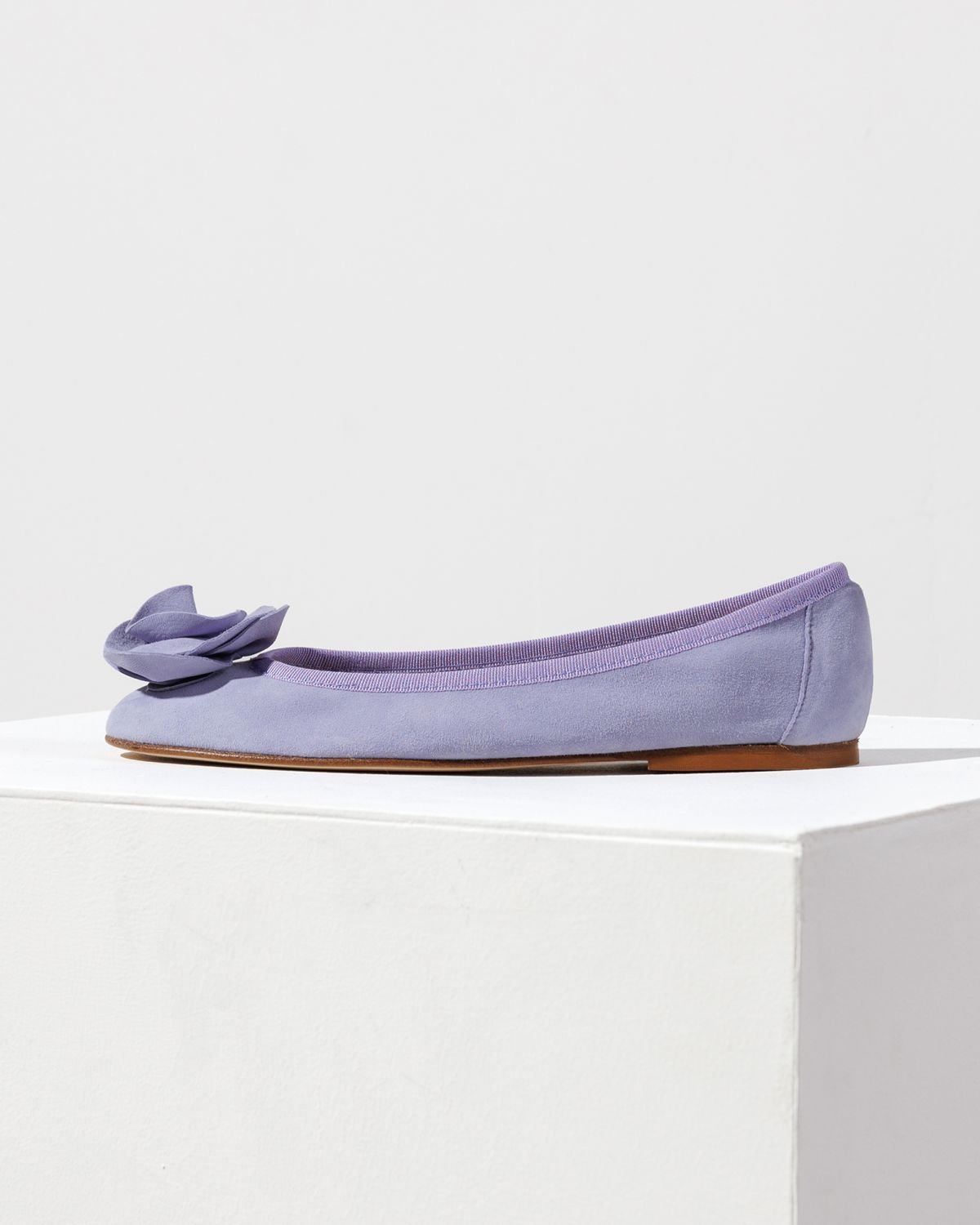 Сиреневые замшевые балетки - Main image