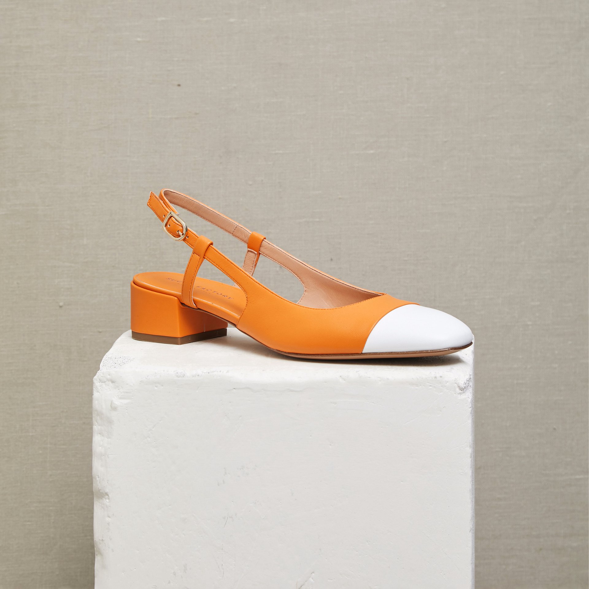 Оранжевые кожаные туфли - Main image