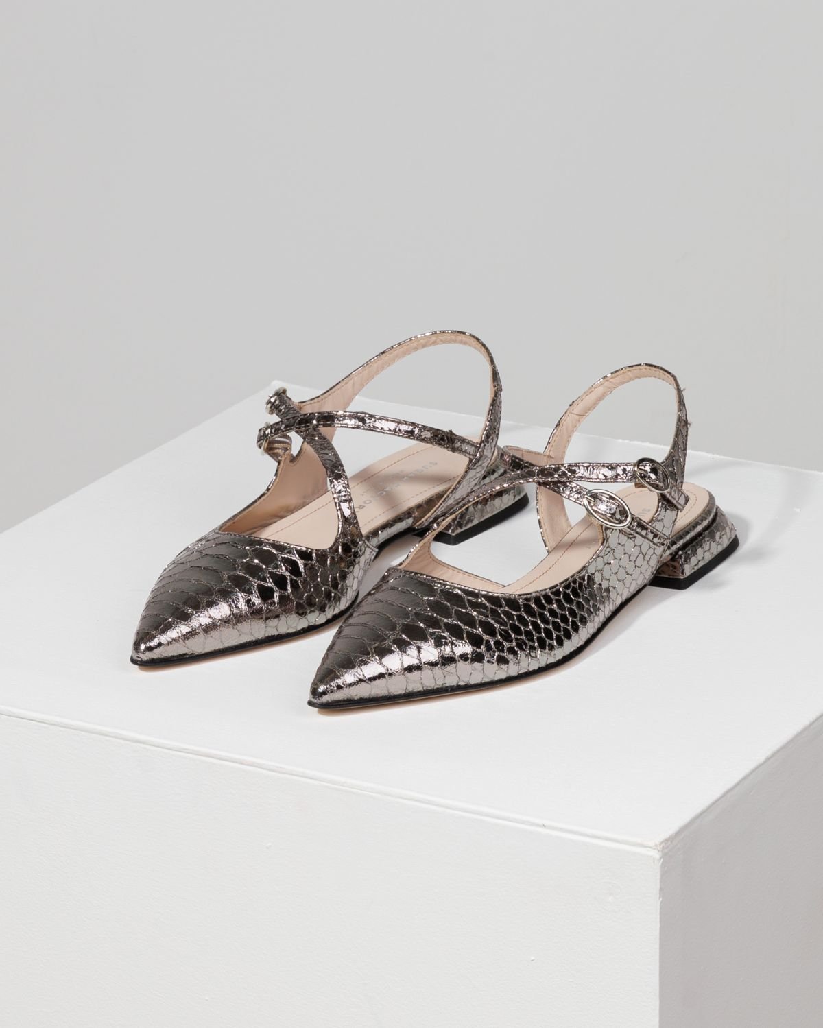Серебряные кожаные туфли - Image 3 of 5