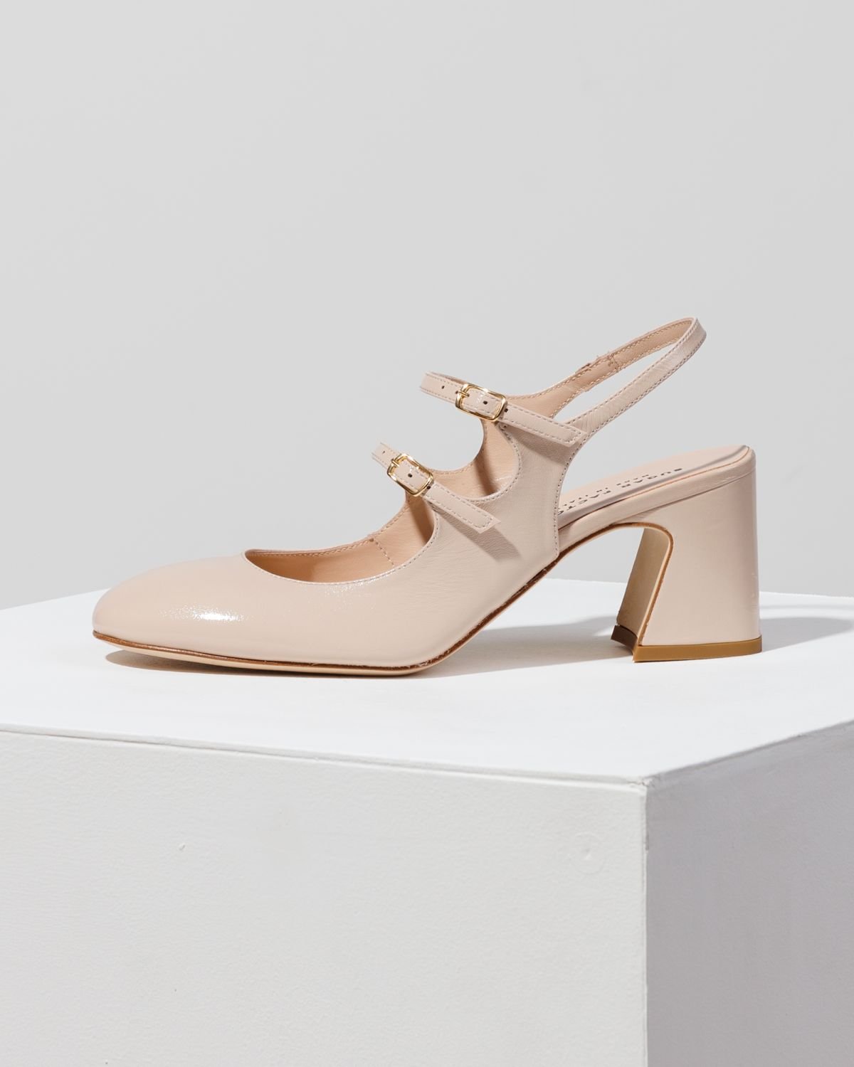 Светло-бежевые кожаные туфли - Main image